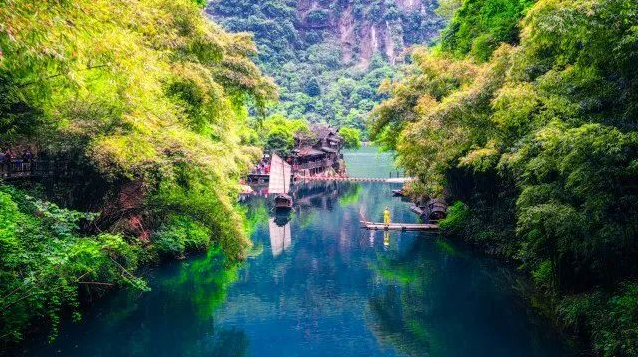 熱烈祝賀我公司產(chǎn)品在湖北省醫(yī)用耗材集中采購平臺掛網(wǎng)成功！